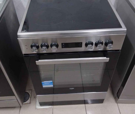 Beko Cooker Latest Model 60 x 60 For Sale