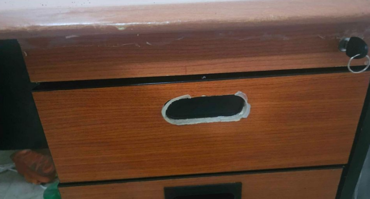 Computer table and gaming chair for sale