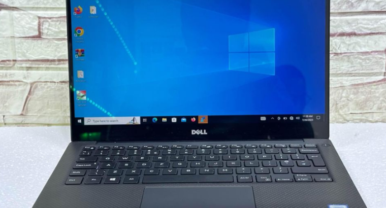 DELL XPS 13 9360 Touch 4k Display Core i7 For Sale