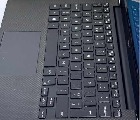 DELL XPS 13 9360 Touch 4k Display Core i7 For Sale