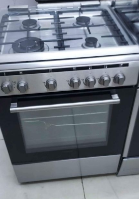Daewoo brand 4burner gas cooker with fan for sale
