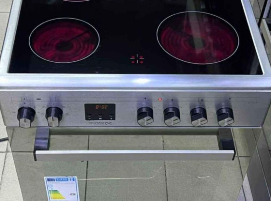 Daewoo ceramic electric cooker for sale