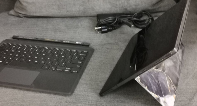 Dell 2 in 1 laptop Tablet windows Core i7/16/512