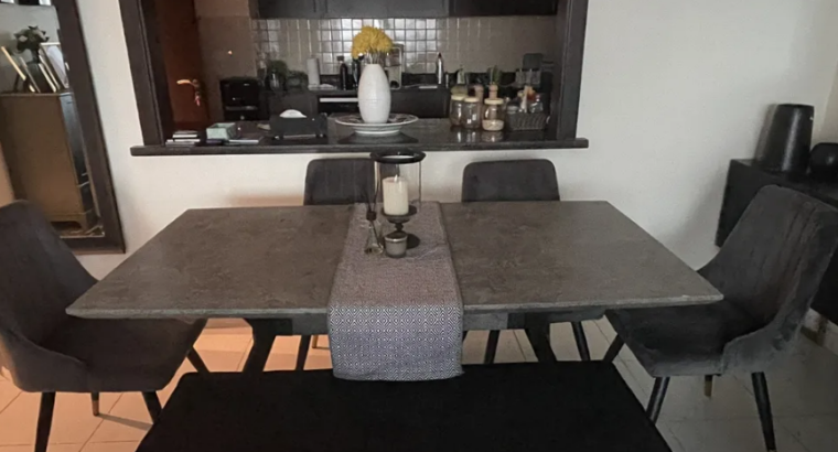 Dining set for sale