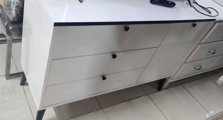 Dressing table for sale