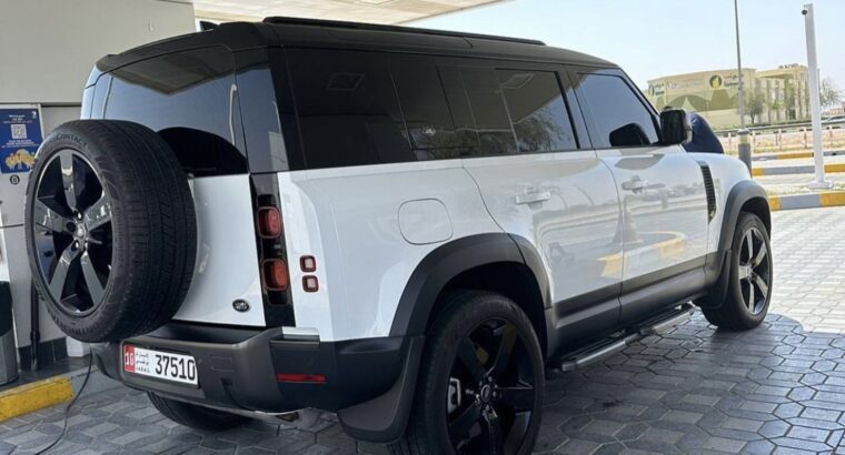 Land Rover Defender HSE 110 Gcc full option 2023