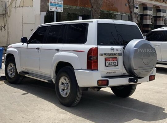 Nissan Patrol safari 2022 in good condition for sa