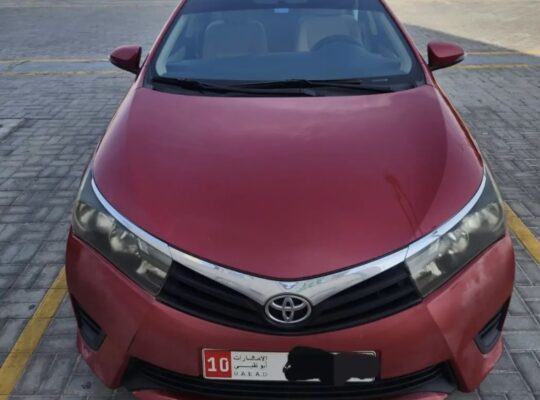 Toyota Corolla 2015 Gcc mid option for sale