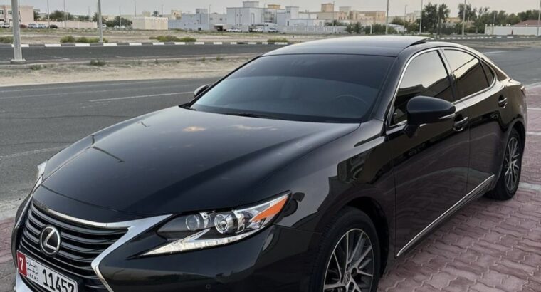 Lexus ES350 full option 2017 Gcc in good condition