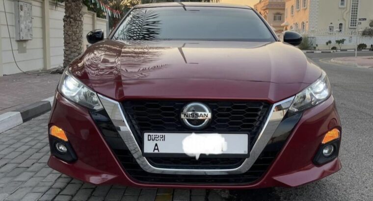 Nissan Altima SR 2019 USA imported for sale