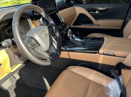 Lexus LX600 full option 2022 Gcc for sale
