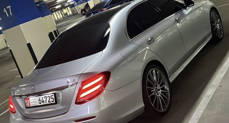 Mercedes E300 full option Gcc 2018 for sale
