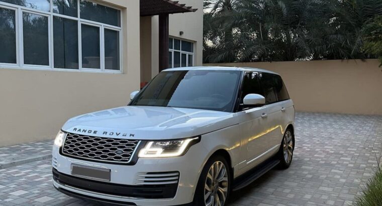 Range Rover Vogue supercharge 2019 Gcc