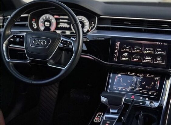 Audi A8L full option 2018 Gcc for sale