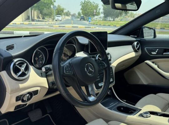 Mercedes CLA250 in good condition 2019 USA importe