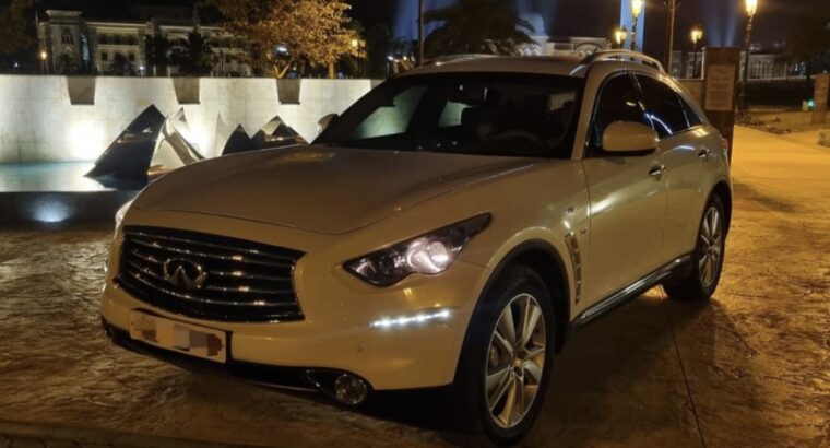 Infinity Qx70 full option 2016 Gcc for sale