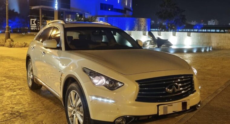 Infinity Qx70 full option 2016 Gcc for sale