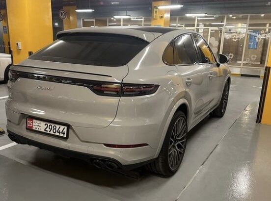 Porsche Cayenne 2020 Gcc full option for sale