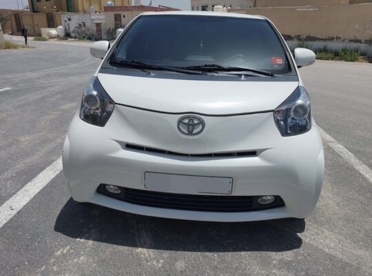 Toyota IQ 2012 full option USA imported for sale