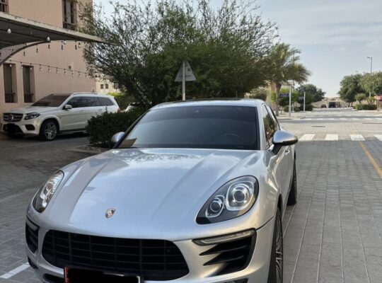 Porsche Macan S 2019 Gcc for sale