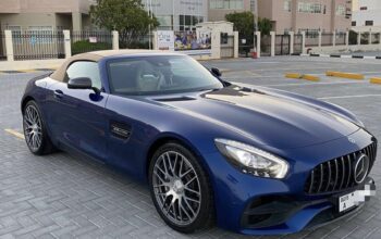 Mercedes GT convertible 2018 Gcc fully loaded for