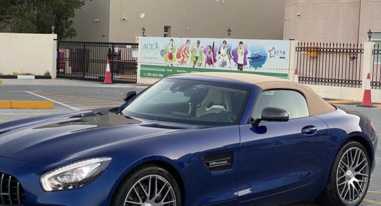 Mercedes GT convertible 2018 Gcc fully loaded for
