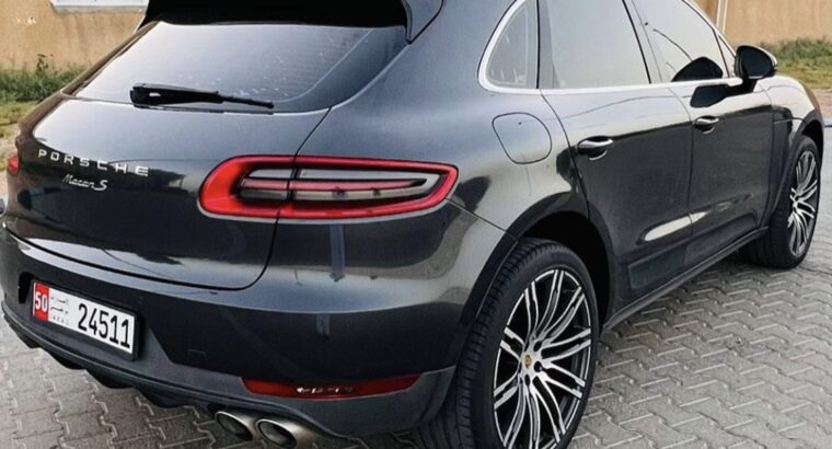 Porsche Macan S 2017 Gcc full option for sale