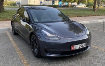 Tesla model 3 performance 2022 full option Gcc for