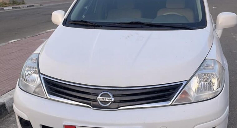 Nissan Tiida 2012 Gcc mid option for sale