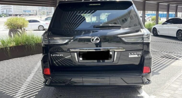 Lexus LX570s black Edition 2019 Gcc for sale