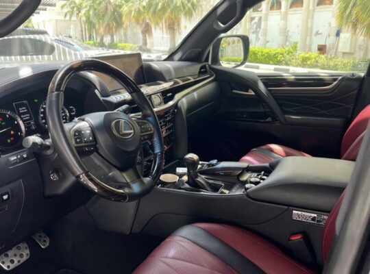 Lexus LX570s black Edition 2019 Gcc for sale