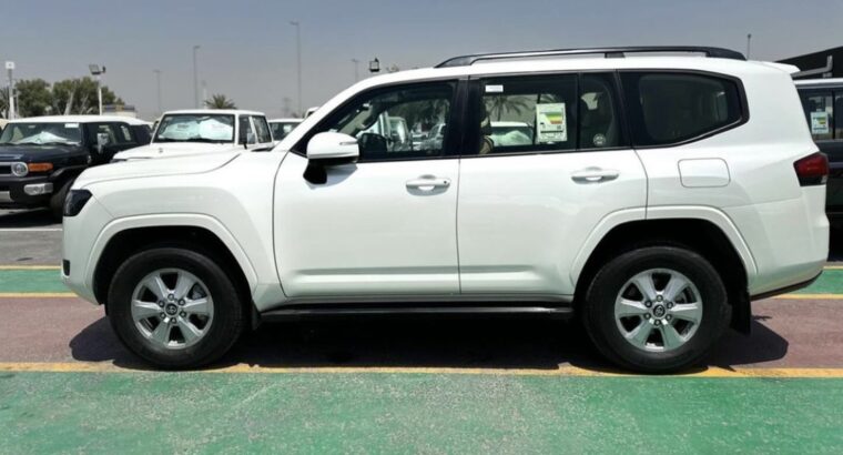 Toyota Land Cruiser EXR 2024 base option for sale