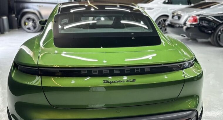 Porsche Taycan 4S full option 2021 Gcc for sale