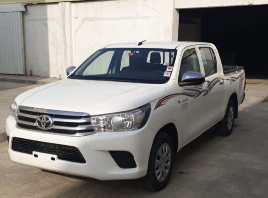 Toyota Hilux 2022 mid option for sale