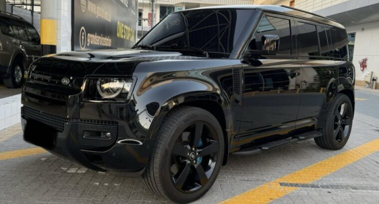 Land Rover Defender 110 full option 2024 Gcc for s
