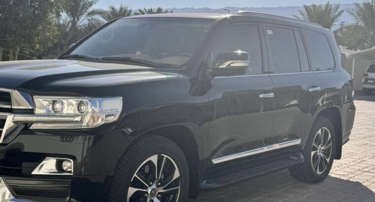 Toyota Land Cruiser VXR Grand Touring 2021 for sal