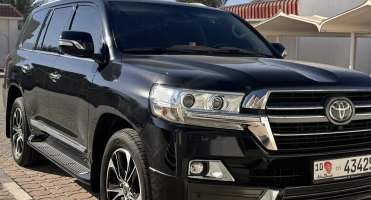 Toyota Land Cruiser VXR Grand Touring 2021 for sal