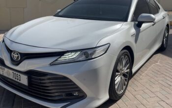 Toyota Camry Grand 2018 full option Gcc for sale