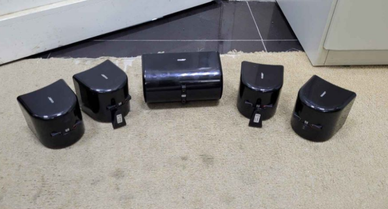 Jamo 5 Nos. Passive Bass Reflex Speaker System For