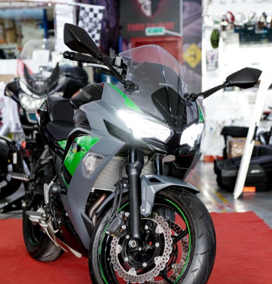 Kawasaki Ninja 2024