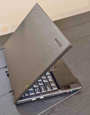 Lenovo ThinkPad laptop with charger For Sale