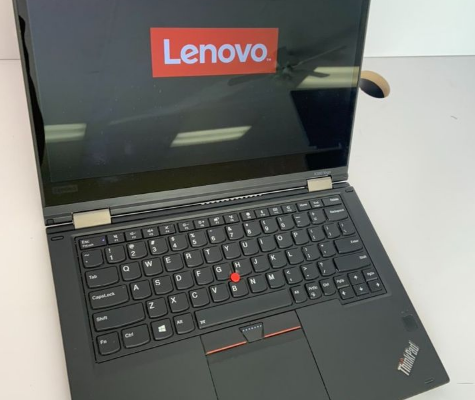 Lenovo Yoga 380 x360 2 in one touch screen