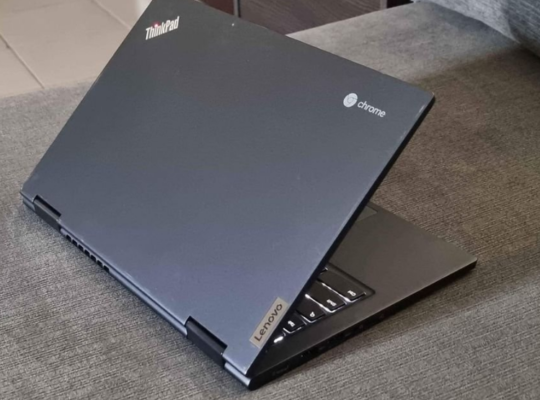 Lenovo Yoga C13 Chromebook + PEN – still in Warran