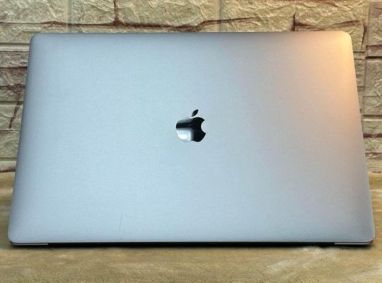 MACBOOK PRO 16INCH CORE I9 2019 FOR SALE