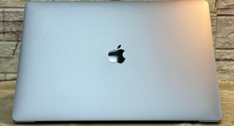 MACBOOK PRO 16INCH CORE I9 2019 FOR SALE