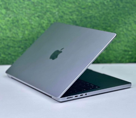 MACBOOK PRO M1 pro 14 inch 32GB RAM 1TB SSD FOR SA