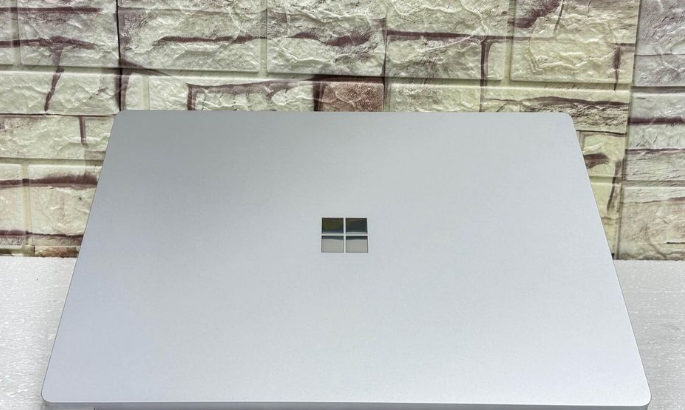 MICROSOFT SURFACE LAPTOP 3 15inch FOR SALE