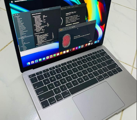 MacBook Air 2018 (13.3 )inch With 16 Gb Ram For Sa