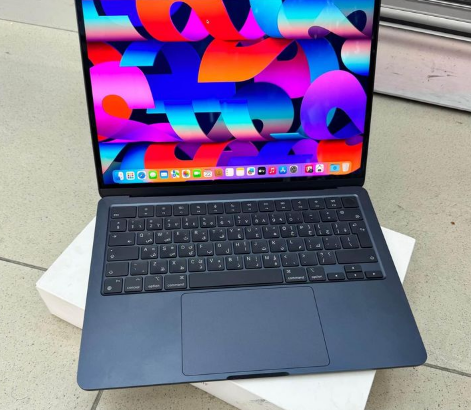 MacBook Air M2 2022 ram 8 gb 500 gb ssd For Sale