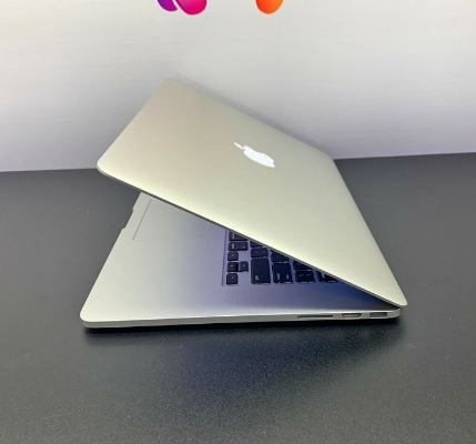 Macbook PRO 15 (2015) Dual Graphics For Sale